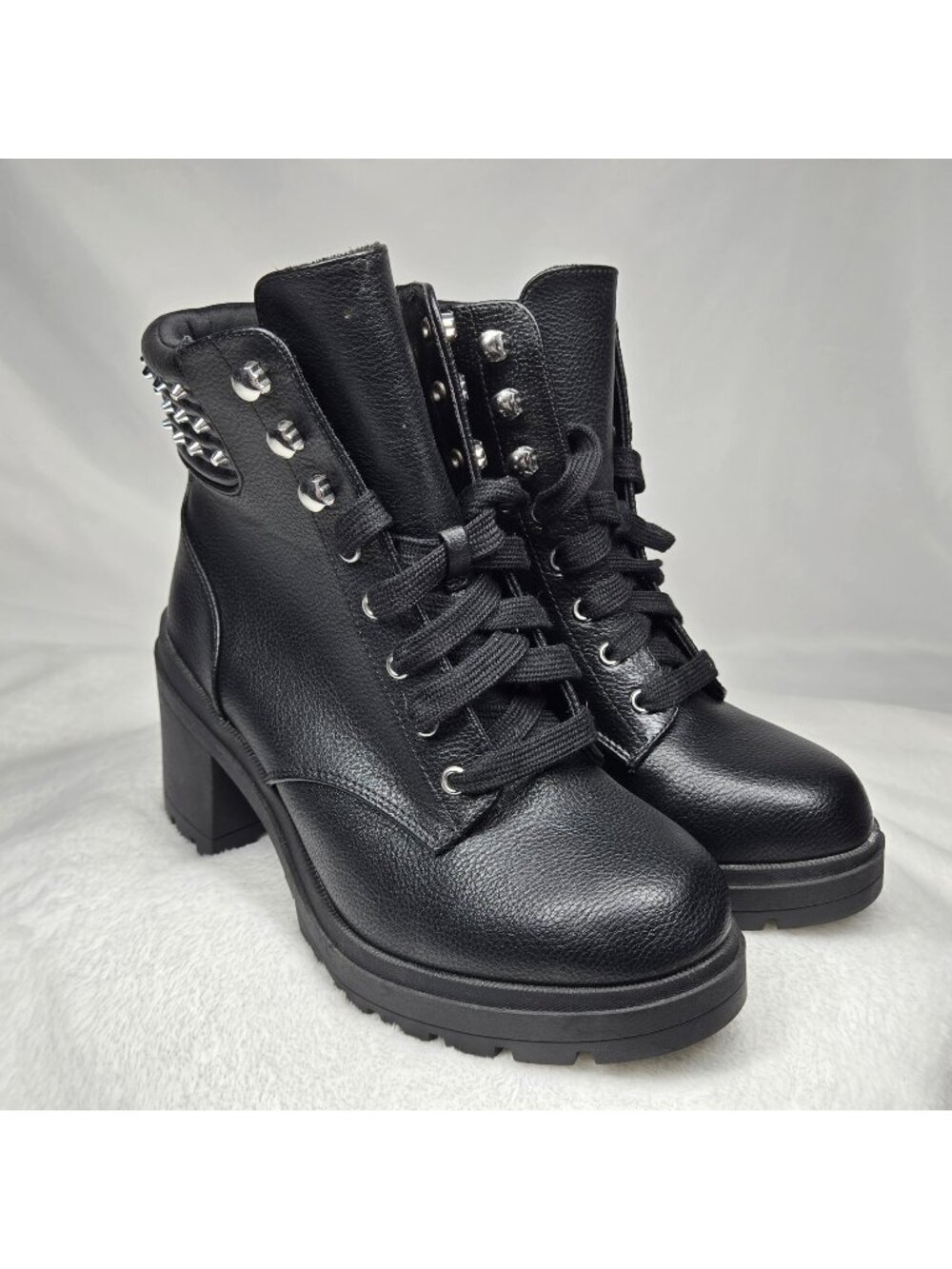 NWT NOBO No Boundaries Studded Black Combat Style Goth Moto Biker Boots Size 8.5